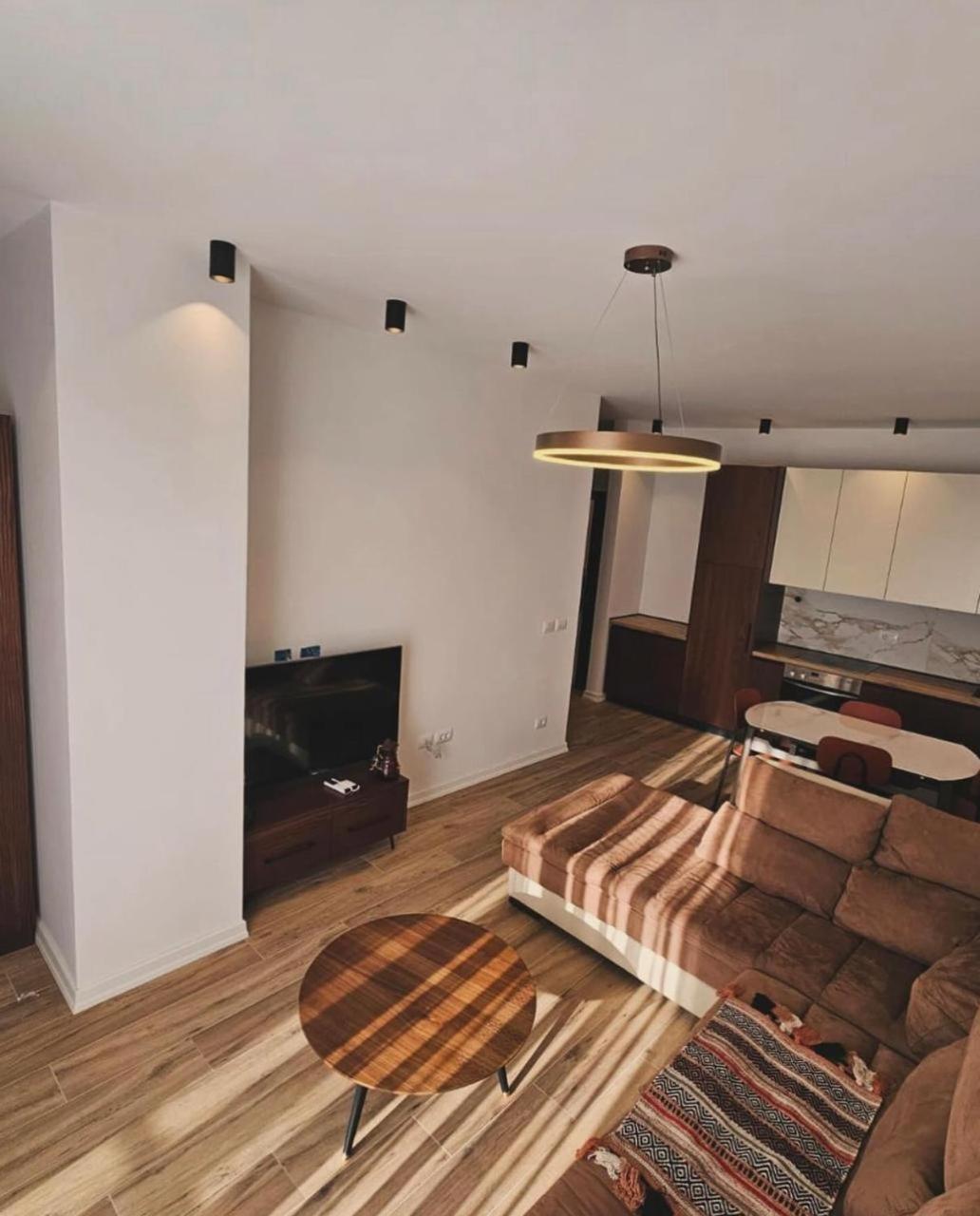 Klaudia Apartments Himarë Exterior foto